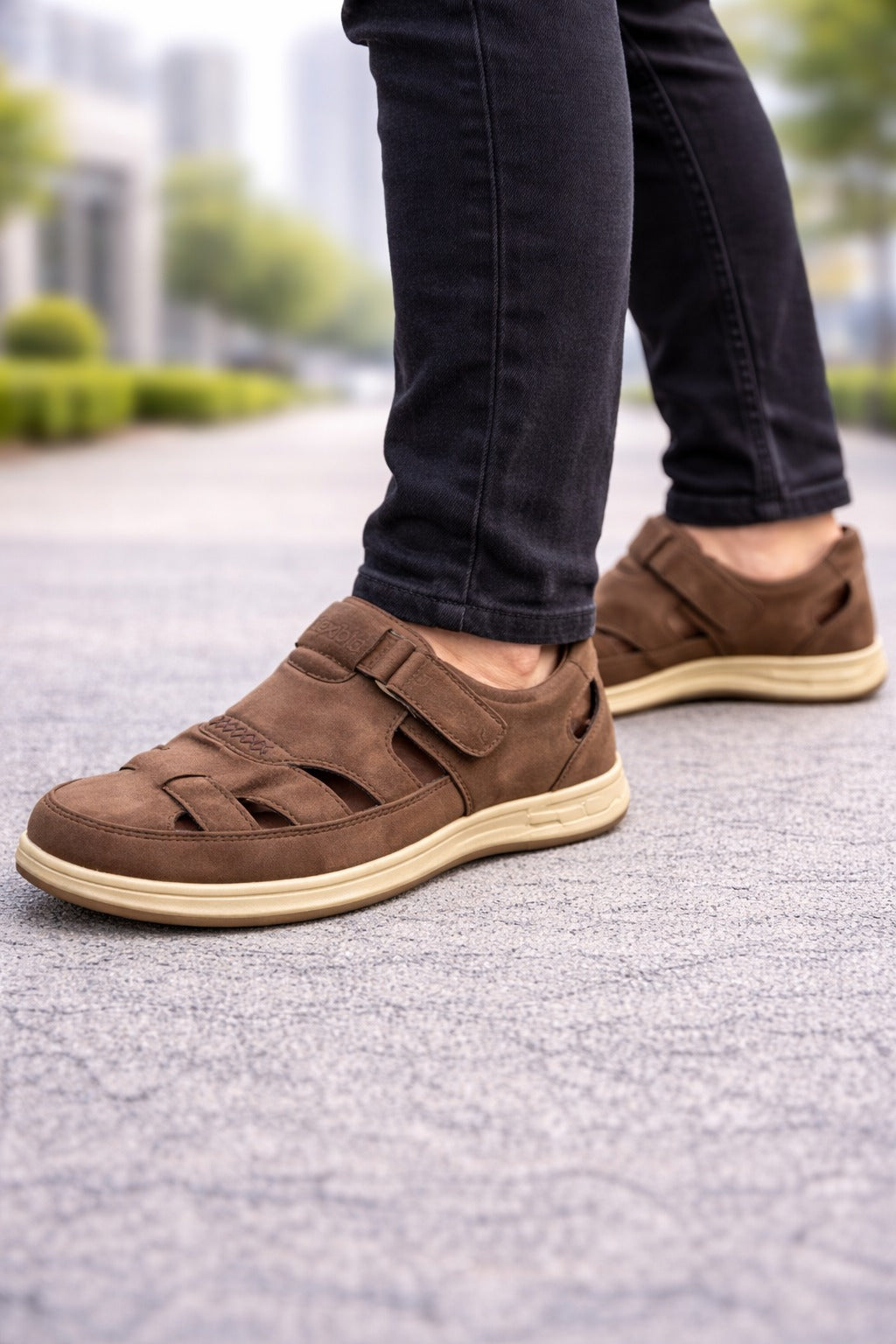 Flexible Men’s Premium Brown Suede Comfort Sandals